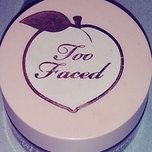 Too Faced peach matte concealer pound cake new